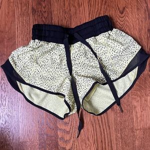 Lululemon Hottie Hot Shorts